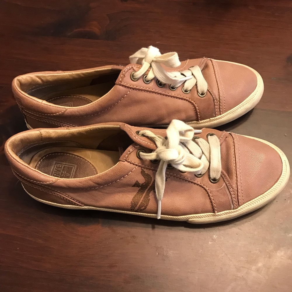 Frye sneaker (barely worn)
